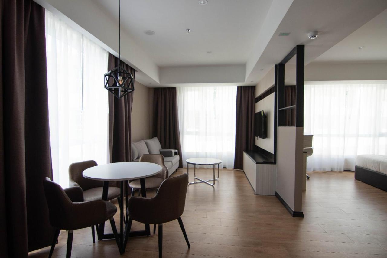 Higher Hotel Bandar Seri Begavan Dış mekan fotoğraf