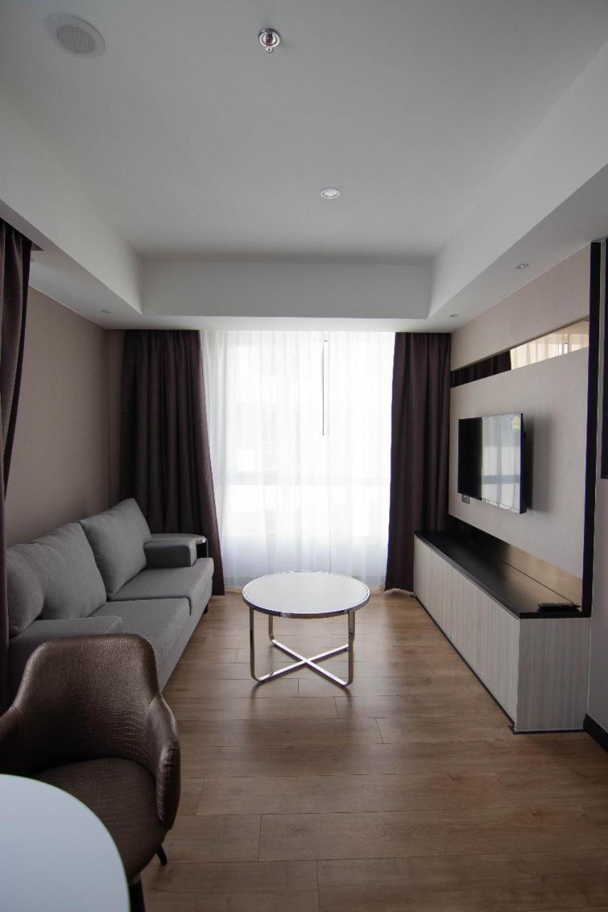 Higher Hotel Bandar Seri Begavan Dış mekan fotoğraf